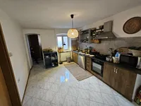 Недвижимость Квартира в центре Копера: 10