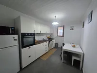 Недвижимость Трёхкомнатная квартира ИЗОЛА: 2