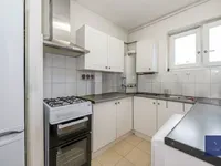 Недвижимость Burbage Close: 9