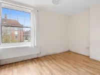 Недвижимость Pembury Road: 2