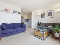 Недвижимость Dryden Building, Commercial Road: 12