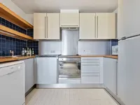 Недвижимость Dryden Building, Commercial Road: 15