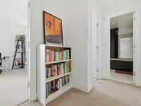 Недвижимость Dryden Building, Commercial Road: 17