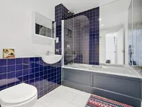 Недвижимость Dryden Building, Commercial Road: 18