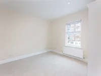 Недвижимость Upper Richmond Road: 2