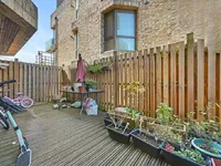 Недвижимость Hilltop Avenue: 3