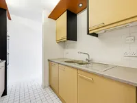 Недвижимость Cromwell Road: 10