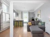 Недвижимость Gloucester Drive: 3