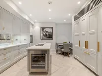 Недвижимость Basil Mansions, Basil Street: 1