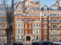 Недвижимость Basil Mansions, Basil Street: 12