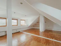 Недвижимость Квартира 3-комнатная Новая Бежиград: 7