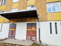 Недвижимость Коммерческое помещение Бежиград: 3