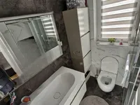 Недвижимость Трехкомнатная квартира на Доленской: 17