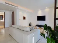 Недвижимость 2 Bedroom Apartment For sale in Agios Tychonas, Limassol: 5