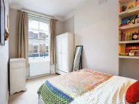 Недвижимость Battersea Park Road: 1