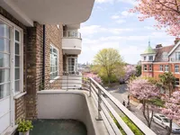 Недвижимость Kingswood Court, West End Lane: 4