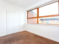 Недвижимость Kilburn Lane: 8