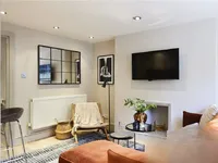 Недвижимость Amwell Street: 17