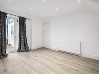 Недвижимость Beatrice Road: 2