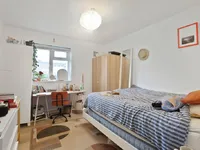 Недвижимость Crawford Road: 2