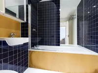 Недвижимость Commercial Road: 2