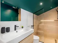 Недвижимость Трёхкомнатная квартира в центре: 18