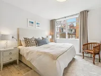 Недвижимость Lower Sloane Street: 1