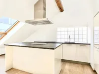 Недвижимость Apartment 5 rooms: 7