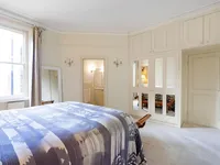 Недвижимость Fulham Road: 1