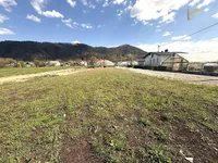 Недвижимость Участsиы земли Нови Я&ршах и Подний Кашшьо.: 2