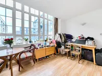 Недвижимость Grange Yard: 2