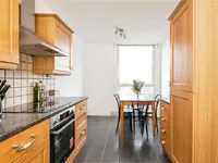 Недвижимость Bramlands Close: 18