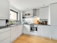 Недвижимость Kenninghall Road: 7