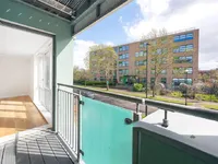 Недвижимость Clarence Avenue: 7