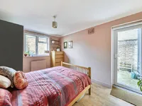 Недвижимость Southampton Way: 16