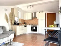 Недвижимость Двухкомнатная квартира Ичичи: 1