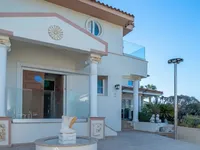 Недвижимость 6 Bedroom Villa for Sale in Germasogeia, Limassol: 2