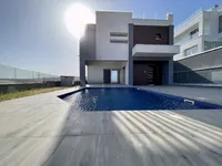 Недвижимость 4 Bedroom Villa For Sale in Pareklissia, Limassol: 1
