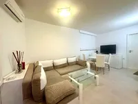 Недвижимость Квартира, 1-комнатная Пиран.: 5