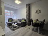 Недвижимость Двухкомнатная квартира в Копере: 10