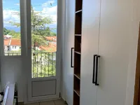 Недвижимость Трёхкомнатная квартира в центре Сежаны: 1