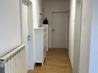 Недвижимость Трёхкомнатная квартира в центре Сежаны: 7