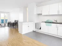 Недвижимость Apartment 4 rooms: 2