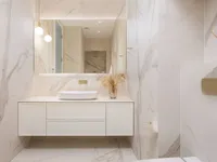 Недвижимость Трехкомнатная квартира в Центре: 12