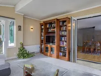 Недвижимость Single house 7 rooms: 6