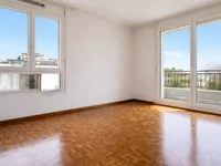 Недвижимость Apartment 6 rooms: 9