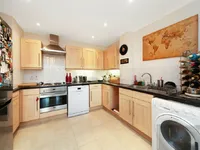 Недвижимость Donnington Road, Willesden Green: 3