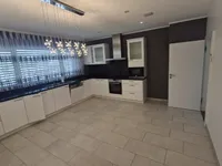 Недвижимость Semi-detached house 5 bedrooms for sale in Oberpallen: 4