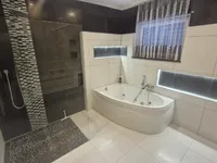 Недвижимость Semi-detached house 5 bedrooms for sale in Oberpallen: 5