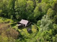 Недвижимость Дом, Равница: 3